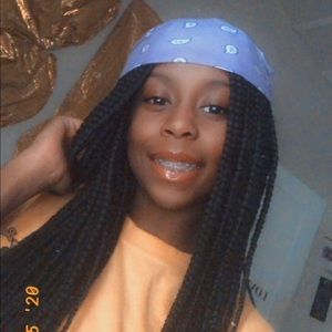 Meet your Posher, Victoria